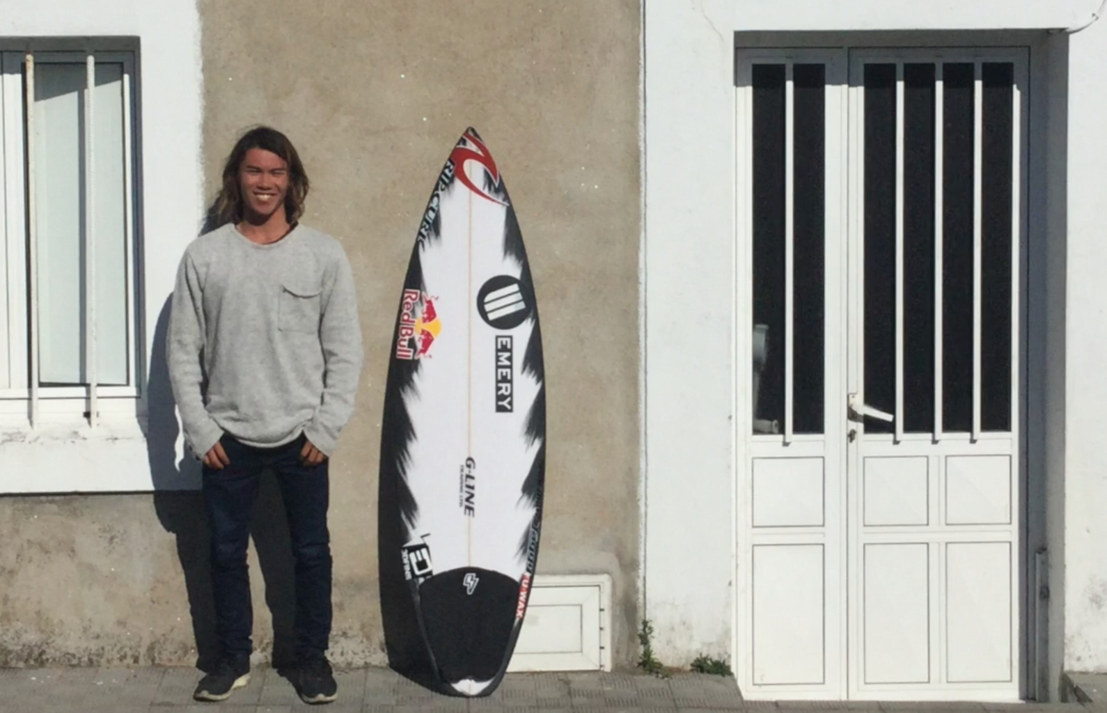 エメリーサーフボード 5'7 新井洋人プロ使用 湘南引き渡し エメリーサーフボード 5'7 新井洋人プロ使用 湘南引き渡し