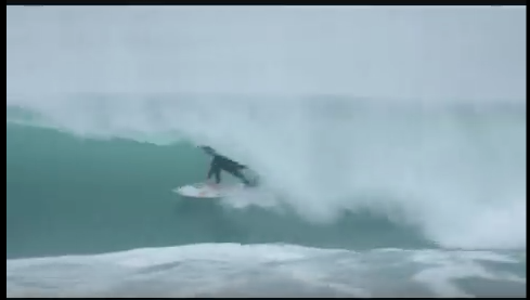 【必見動画】今の日本を担う世界的プロサーファーのひとり、新井洋人がチューブもありなグッドコンディションな千葉南某所で繰り広げた知られざるセッション