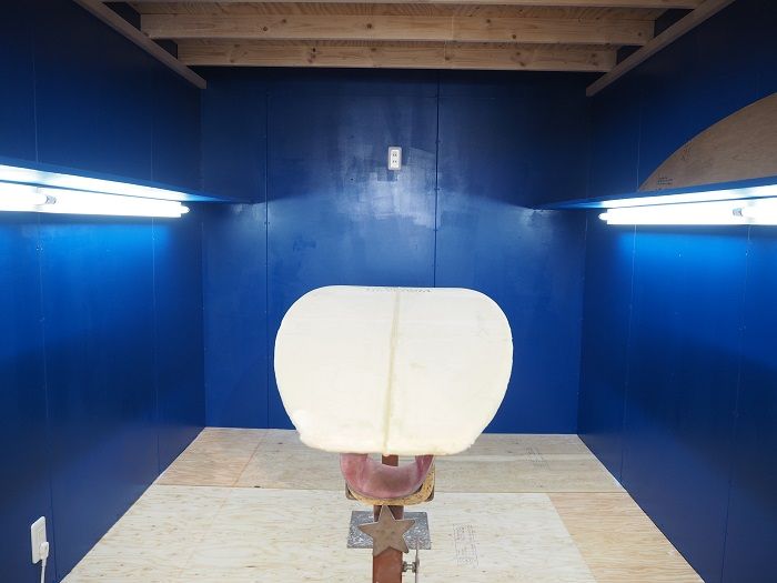 【SURF×MUSIC】サーフボード万博SHONAN SURFBOARD EXPO開催期間中の6/12(日)、T-SITE湘南にて鈴木聡氏のライブシェイプとマーレーズ、Greenshitたちによるライブを行うスペシャルイベント開催!