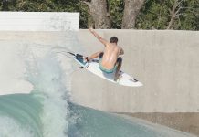 【人工波】できることならこのウェイブプールが日本に欲しい!!Brett Barley、Tyler Morrisたちによるテキサスの人工波”Perfectswell”セッション
