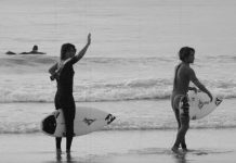 【colorsTV】小川直久、大野Mar修聖、仲村拓久未といった歴代グランドチャンプもショーアップしはじめた7/7(土)JPSA第2戦”IZU SHIMODA CHAMPION PRO”モーニング・フリーセッション