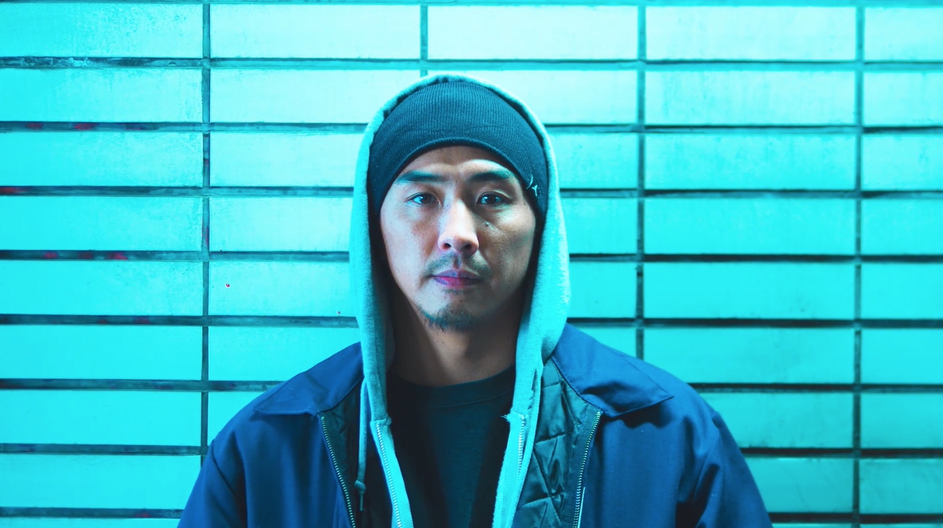 自分の世界を変える】「父子家庭の中で育った小さい頃から大人を信用