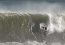 【誰よりもチューブを追い求める男】日本とは思えないエグいチューブを連発! 日本指折りのチューブマスターでウェイブハンターでもある村上連による2022年ベストクリップ