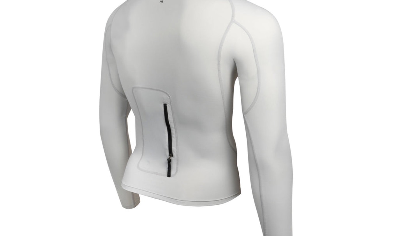 革新的アイテム】強い日差しから身を守りパフォーマンスを最大限に