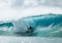 【世界最高峰のチューブ】Barron Mamiyaの10pt、John John Florence、Caitlin Simmers、Sakura Johnson、Molly PicklumをはじめCTトップたちがPipe Proで魅せたエクセレントライド集