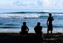 【WSL】佐藤利希、長沢侑磨、渡邉壱孔、WOMENSで松岡亜音、松山黎音といった総勢5名が参戦!インドネシア、西パプア州のアンバンビーチでQS2000とプロジュニア”Manokwari Pro”が同時開催中!