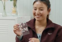 【パリオリンピック日本代表】持ち検したら、まさかのこんなものまで! 松田詩野が海外遠征に必ず持っていく機内バッグの中身を抜き打ちチェック